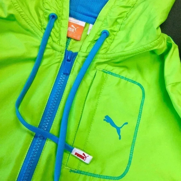Puma Woman’s Neon Green Solid Long Sleeve Half Zip Hooded Windbreaker Jacket Siz - Picture 3 of 12